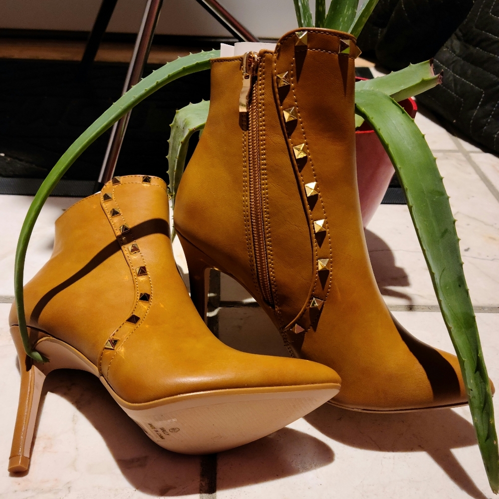 Booties - Picture 3 of 3